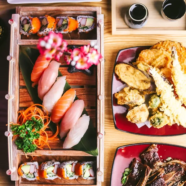 Fresh AYCE sushi and Japanese Thai food at Sushi Panda Calgary SE